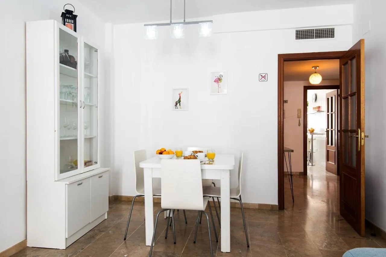 Capuchinos Center Apartment - Parking Free&Pet Friendly Málaga 0*,
